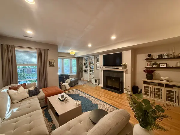 4433 N Wolcott AVE #1N, Chicago, IL 60640