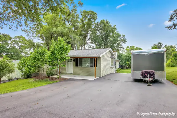 9019 Pine AVE, Wonder Lake, IL 60097