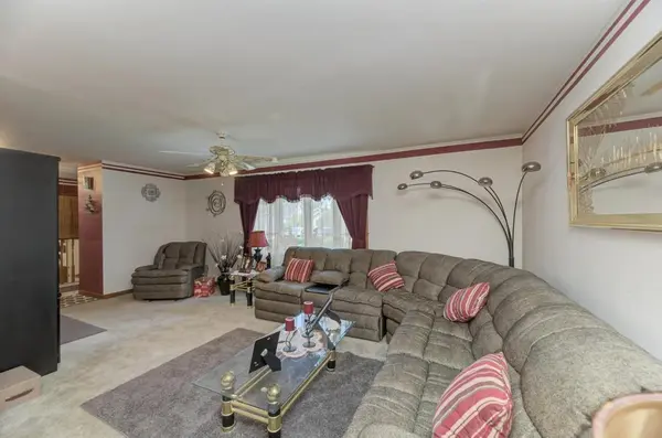 768 George ST, Bensenville, IL 60106