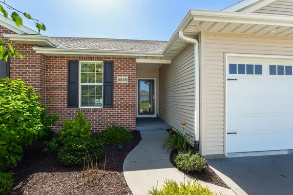5555 E Creekside LN #0, Bettendorf, IA 52722