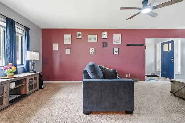 211 W Willow ST, Fairbury, IL 61739