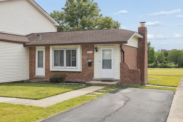 16322 Brementowne DR, Tinley Park, IL 60477