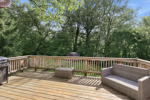 529 48th AVE, East Moline, IL 61244
