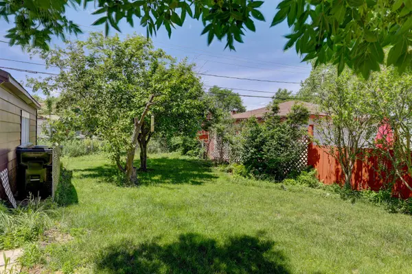 1552 Manchester AVE, Westchester, IL 60154