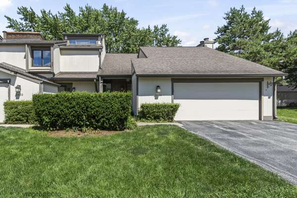2634 Smith ST, Rolling Meadows, IL 60008