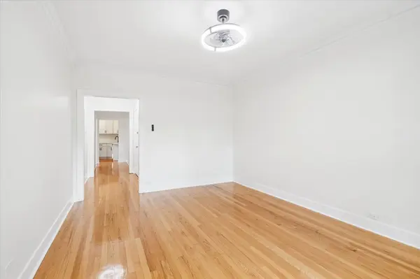 6454 N Damen AVE #2, Chicago, IL 60645