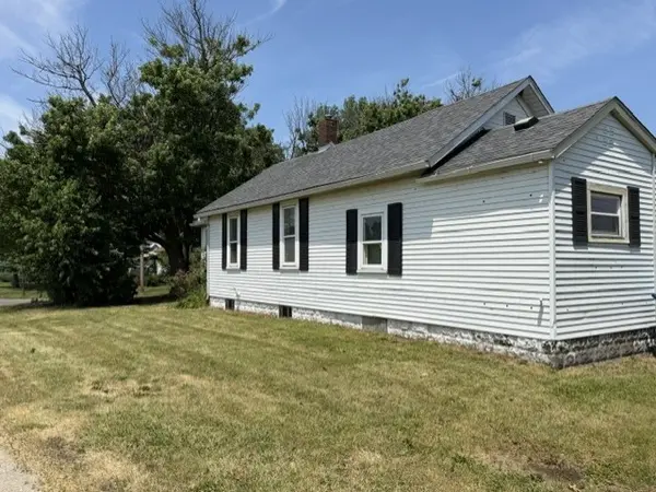 924 21st ST, East Moline, IL 61244