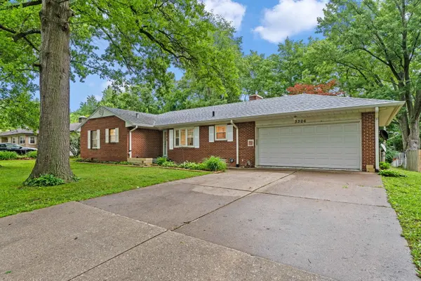 3306 15th Street A ST, Moline, IL 61265