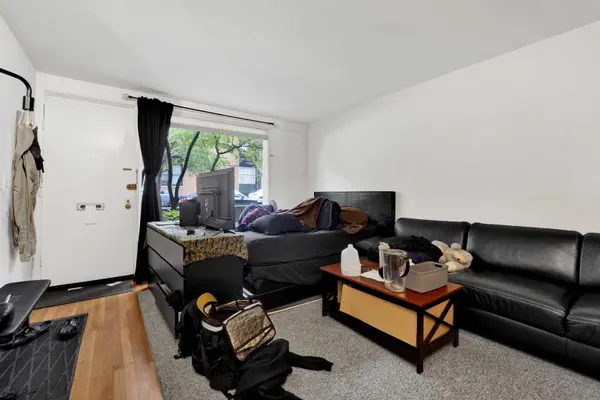 235 W Eugenie ST #G6, Chicago, IL 60614