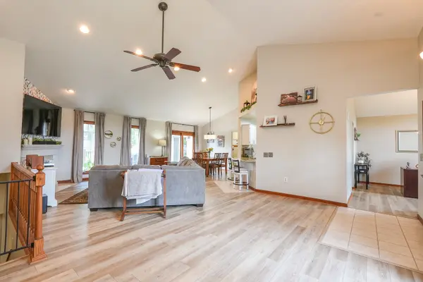 500 Willow RD, Manteno, IL 60950