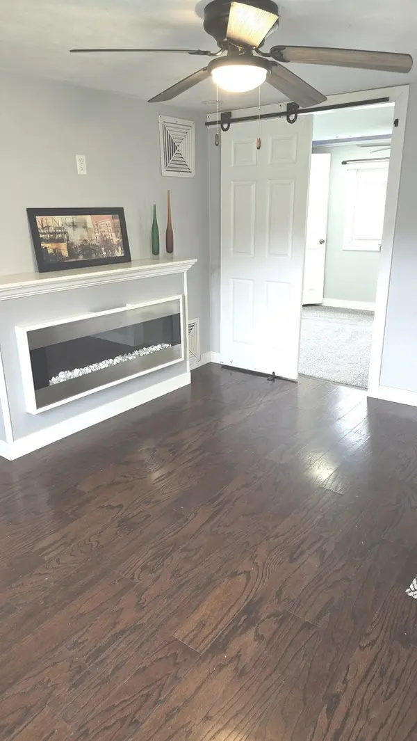 201 4th ST, Colona, IL 61241