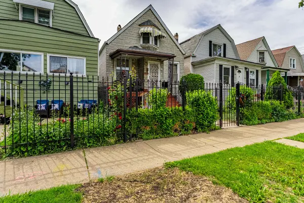3126 S Komensky AVE, Chicago, IL 60623
