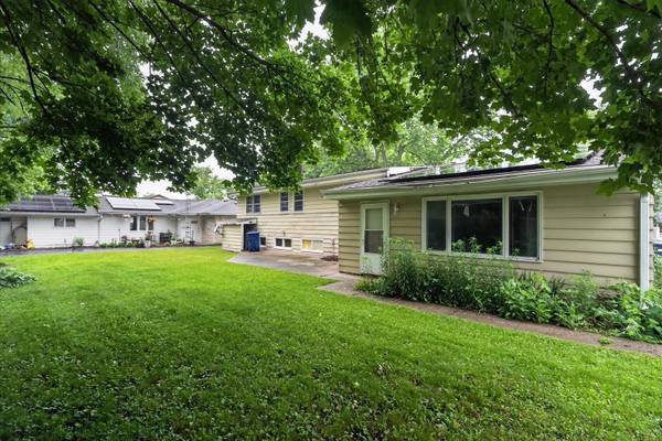 628 HIGH TER, Dekalb, IL 60115