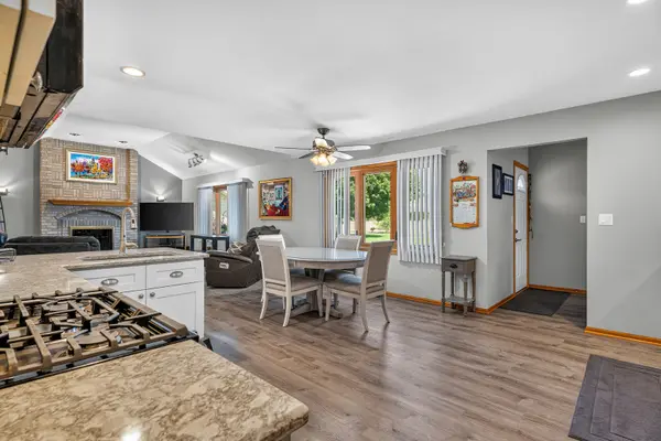 15301 Rosarie DR, Homer Glen, IL 60491