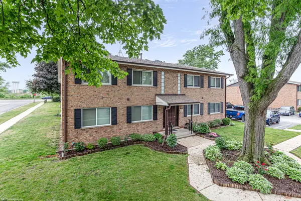 17724 71st CT #23, Tinley Park, IL 60477