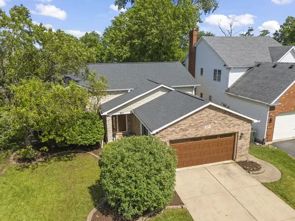 517 N Warwick AVE, Westmont, IL 60559