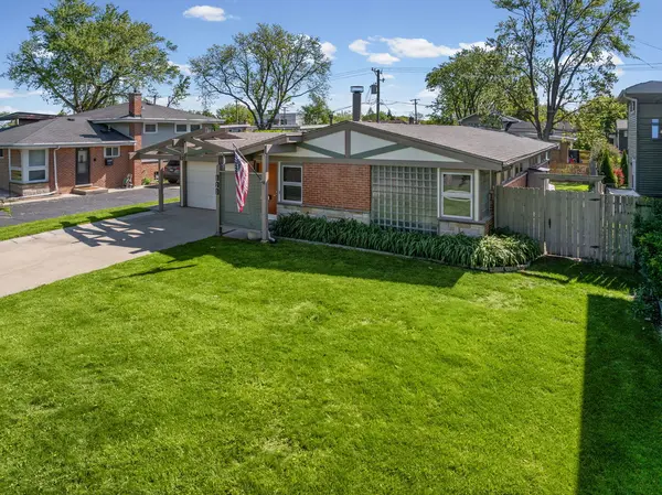 820 Lawler AVE, Wilmette, IL 60091