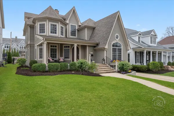 427 S Sleight ST, Naperville, IL 60540
