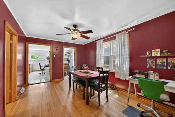 3035 N Spaulding AVE, Chicago, IL 60618