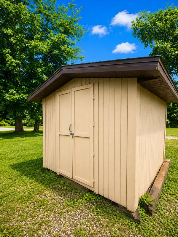 Address not disclosed, Dixon, IL 61021