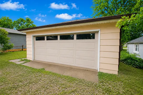 Address not disclosed, Dixon, IL 61021