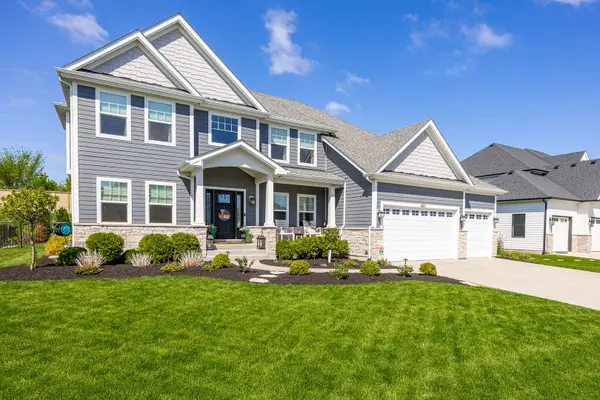 4211 Chinaberry LN, Naperville, IL 60564