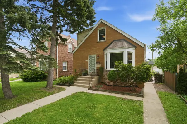 2537 Oak ST, Franklin Park, IL 60131