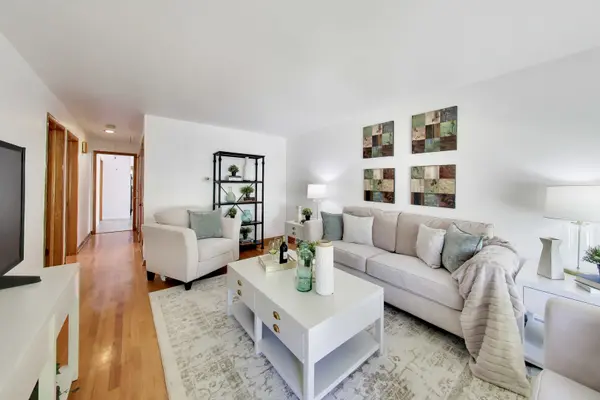 3439 S Hermitage AVE, Chicago, IL 60608