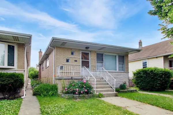 3439 S Hermitage AVE, Chicago, IL 60608