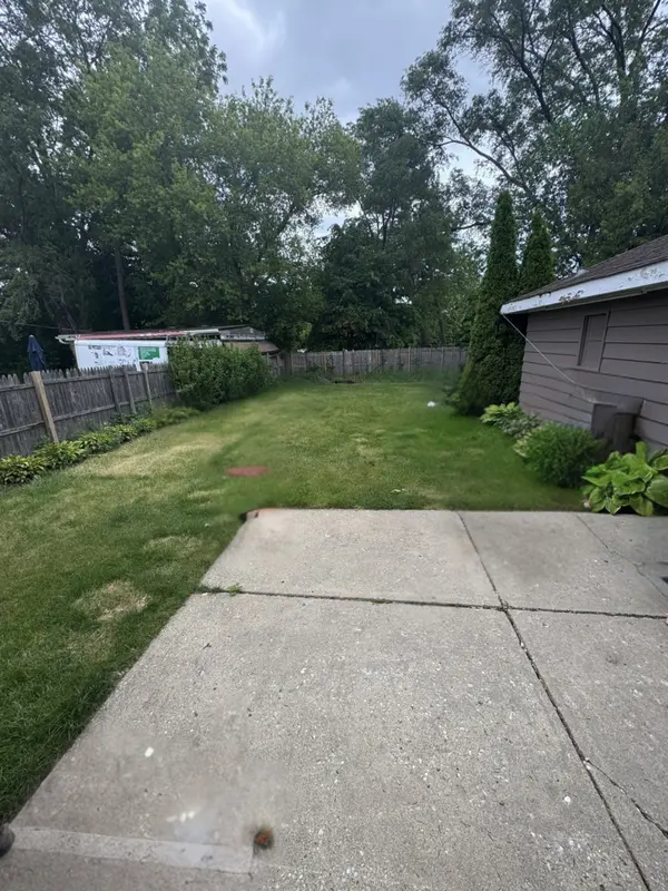 801 Indiana AVE, Waukegan, IL 60085