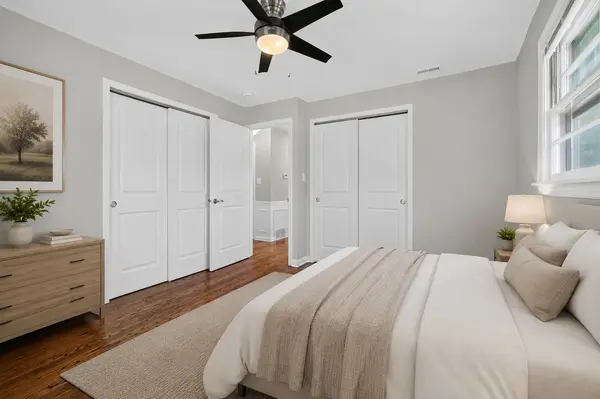 415 Alma TER, Cary, IL 60013