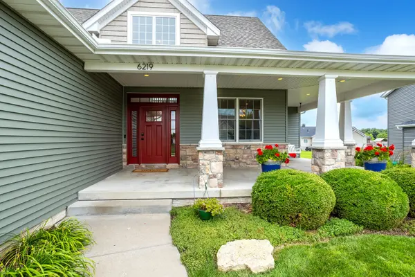 6219 Fillmore ST, Davenport, IA 52806