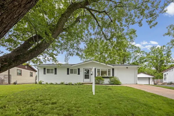 309 Willow RD, Wauconda, IL 60084
