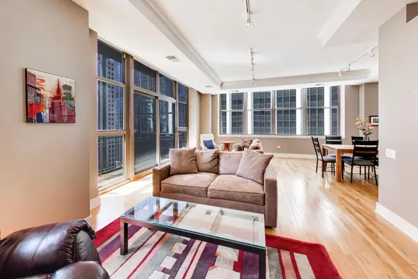 212 W Washington ST #1505, Chicago, IL 60606