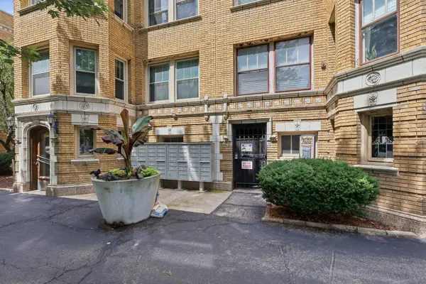2512 Harrison ST #K2, Davenport, IA 52803