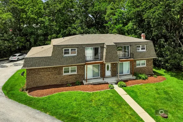 9761 Ravinia LN, Orland Park, IL 60462