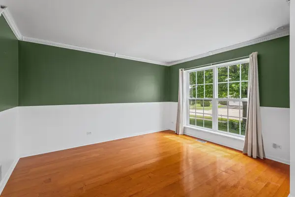 4456 W Lawn AVE, Waukegan, IL 60085
