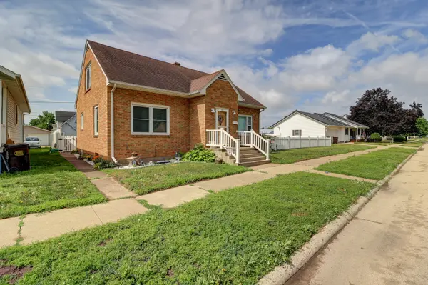 1022 13th AVE, Fulton, IL 61252