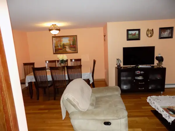 7214 W Wrightwood AVE #2S, Elmwood Park, IL 60707