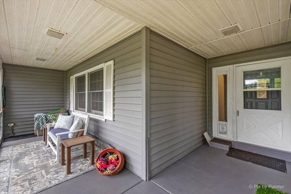 39W030 POPLAR LN, St. Charles, IL 60175