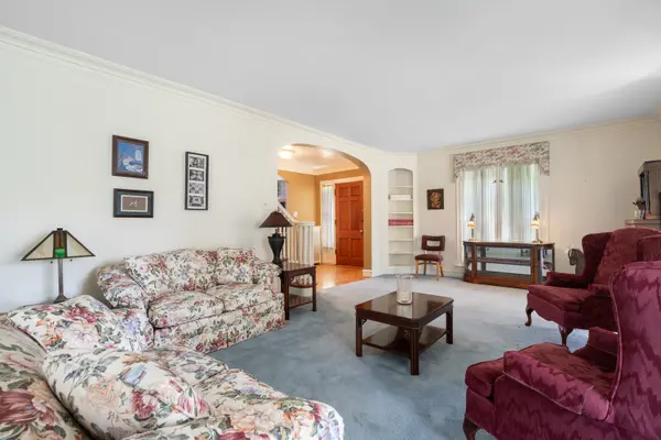 938 Fair Oaks AVE, Oak Park, IL 60302