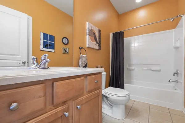13236 Dunmurry DR, Orland Park, IL 60462