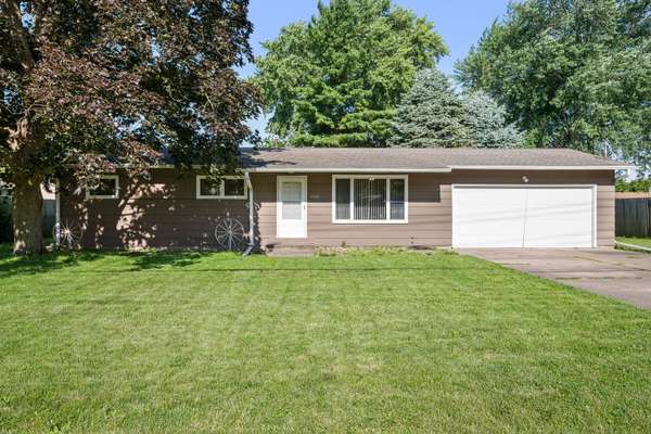 1308 1st ST, Coal Valley, IL 61240