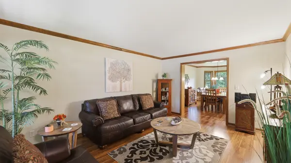 1134 Wintergreen CT, Batavia, IL 60510