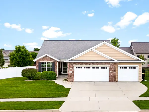 2600 Fieldstone CT, Normal, IL 61761