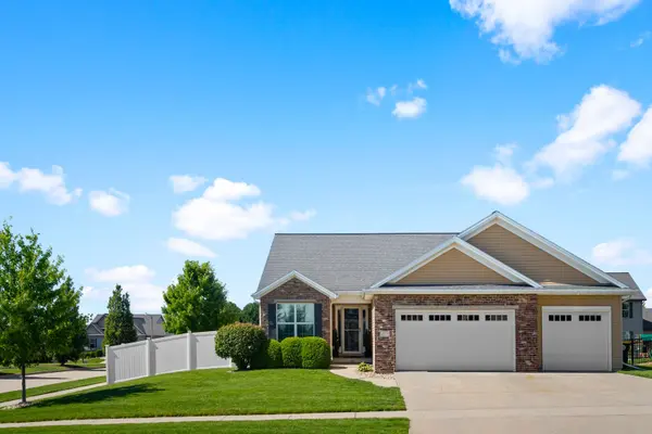 2600 Fieldstone CT, Normal, IL 61761