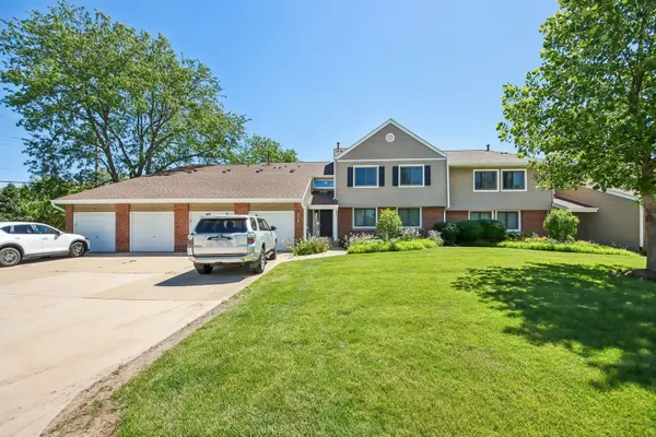 124 W Morningside LN #124,  Buffalo Grove,  IL 60089