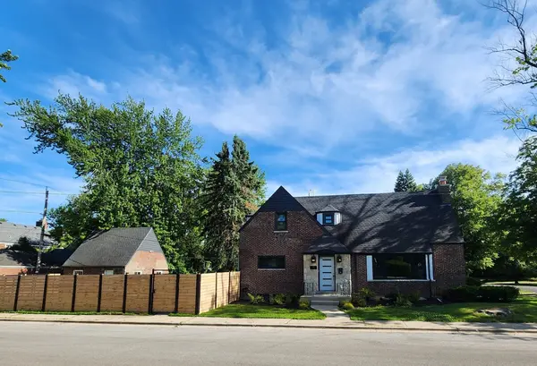 9001 S Claremont AVE, Chicago, IL 60643