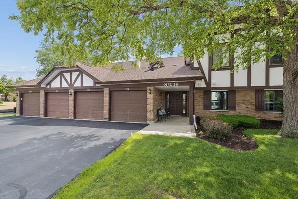 9132 Sandpiper CT #45, Orland Park, IL 60462