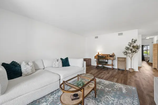 9132 Sandpiper CT #45, Orland Park, IL 60462
